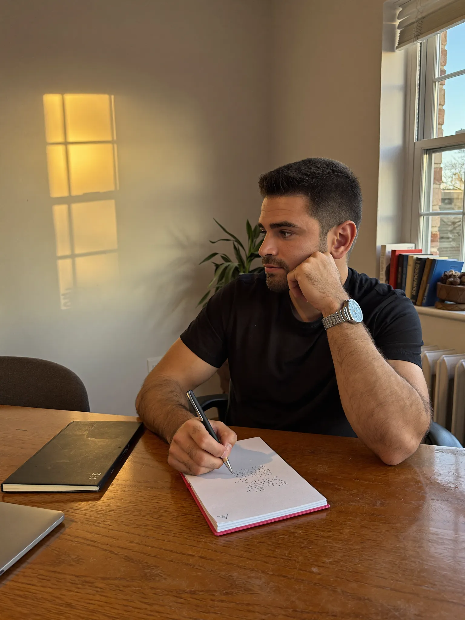 Jose García trabajando